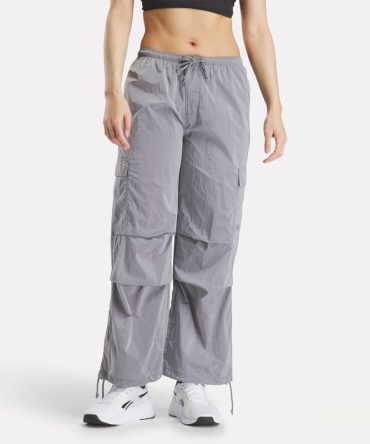 Women's Studio Style Cargo Pants