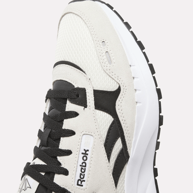 Classic Leather 2400 Running Shoes - Image 6